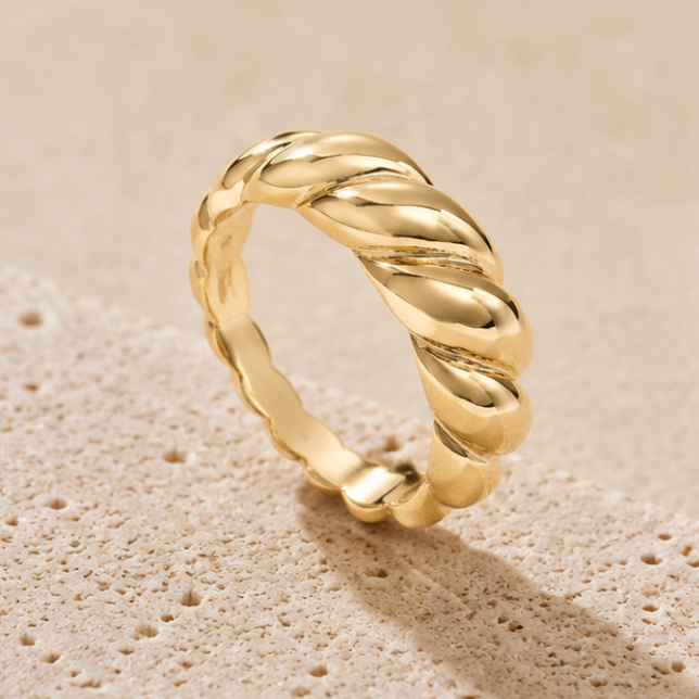 Croissant Dome Ring